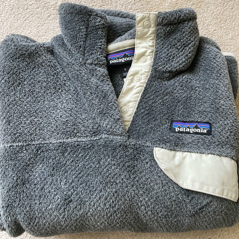 Almost New Womens Patagonia Fleece